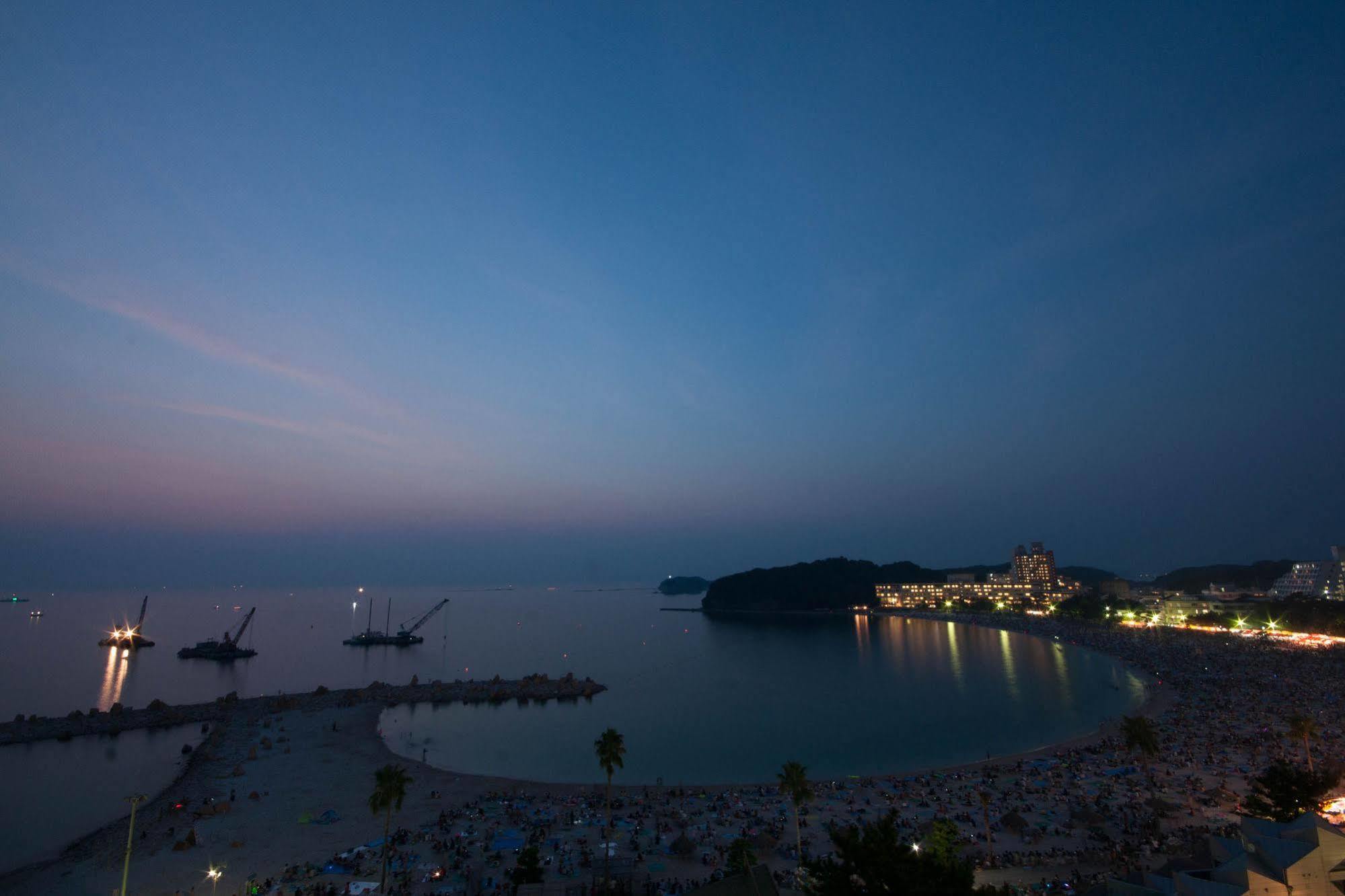 Hotel Hanatemari Shirahama Luaran gambar